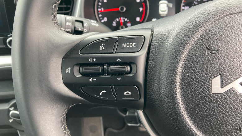 Kia Stonic 1.0T GDi 99 2 5dr DCT Petrol Estate